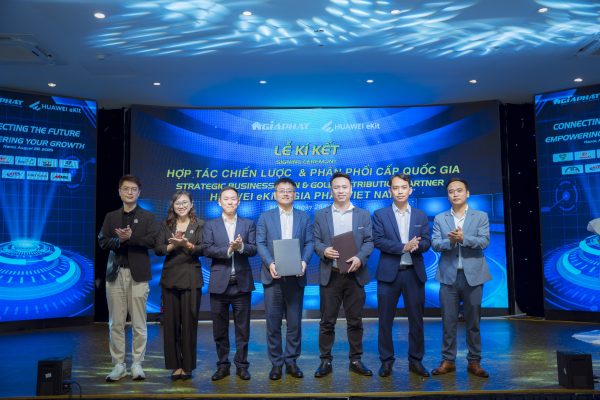 GIA PHÁT VÀ HUAWEI eKit KÝ KẾT HỢP TÁC CHIẾN LƯỢC & PHÂN PHỐI CẤP QUỐC GIA 28/08/2025 PMH00087